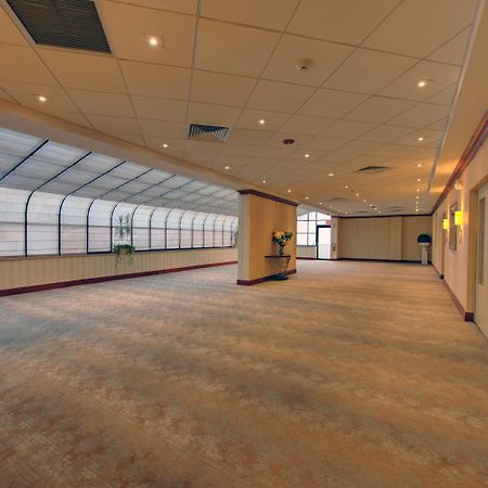 Holiday Inn Plainview-Long Island By Ihg Eksteriør bilde