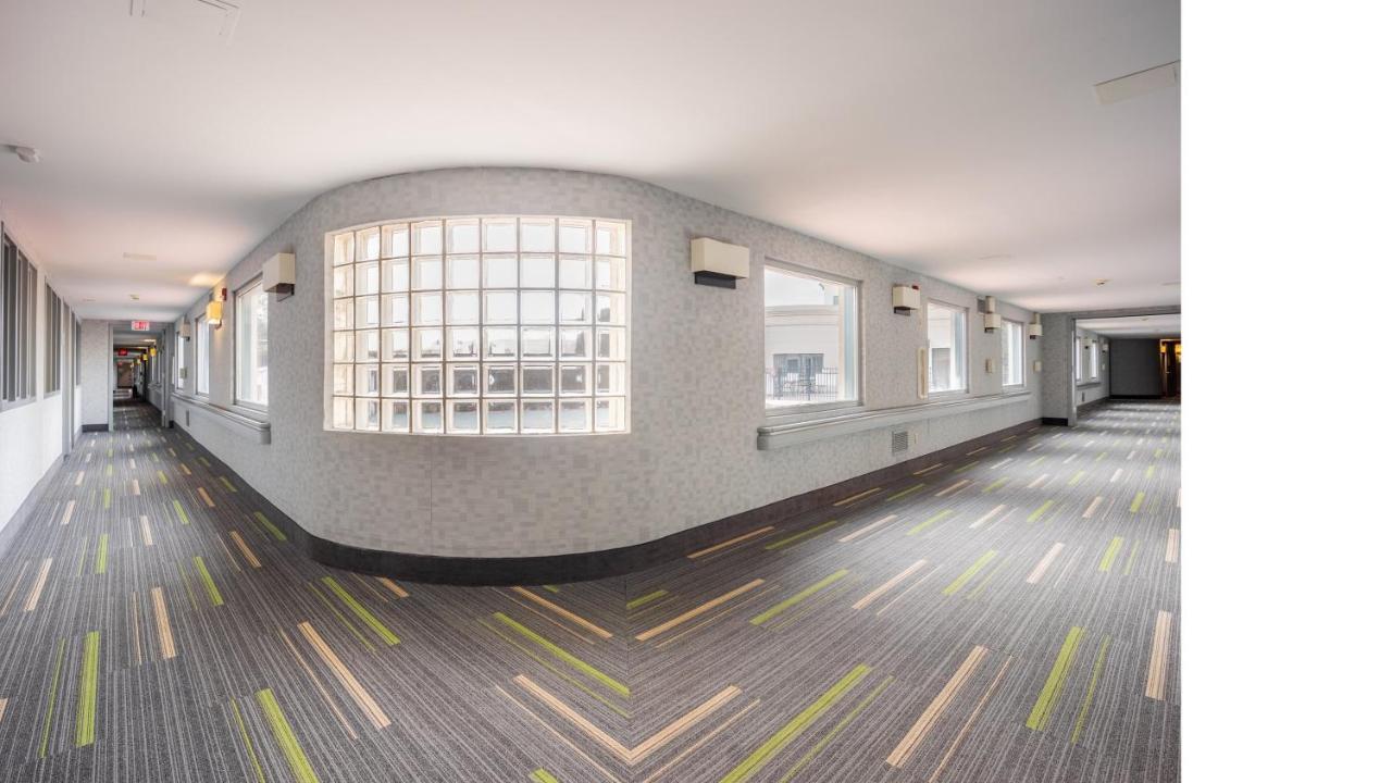 Holiday Inn Plainview-Long Island By Ihg Eksteriør bilde