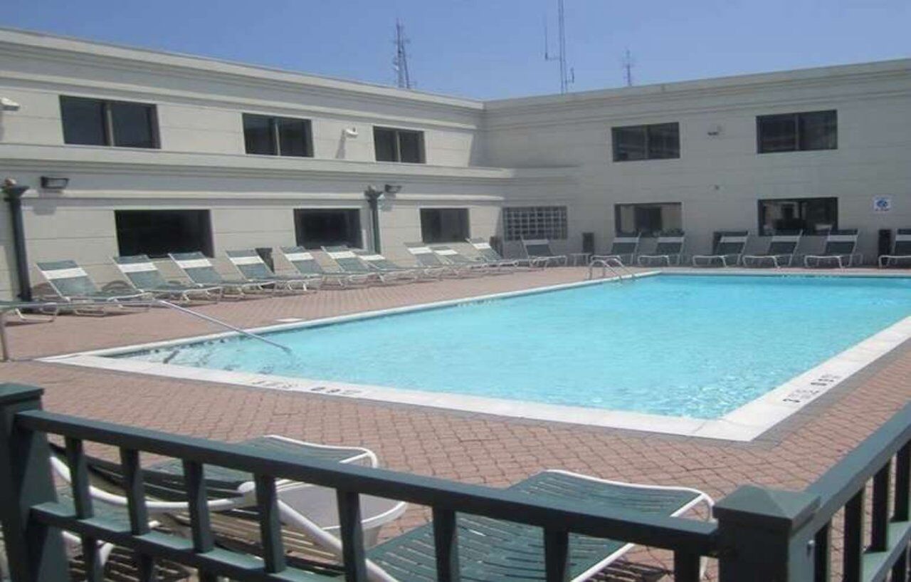 Holiday Inn Plainview-Long Island By Ihg Eksteriør bilde
